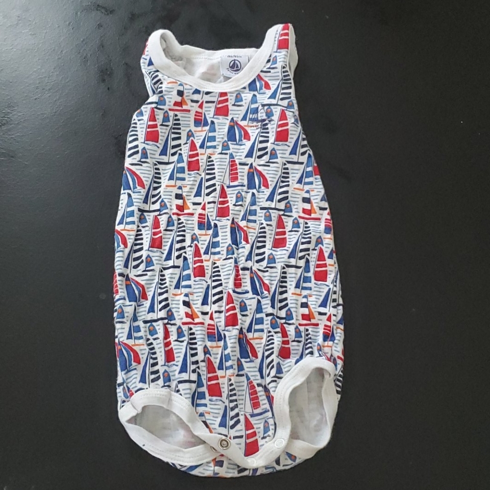 Petit bateau